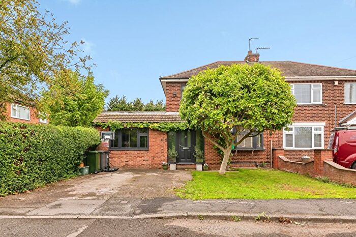 3 Bedroom Semi-Detached House For Sale In Emerys Road, Gedling, Nottinghamshire, NG4