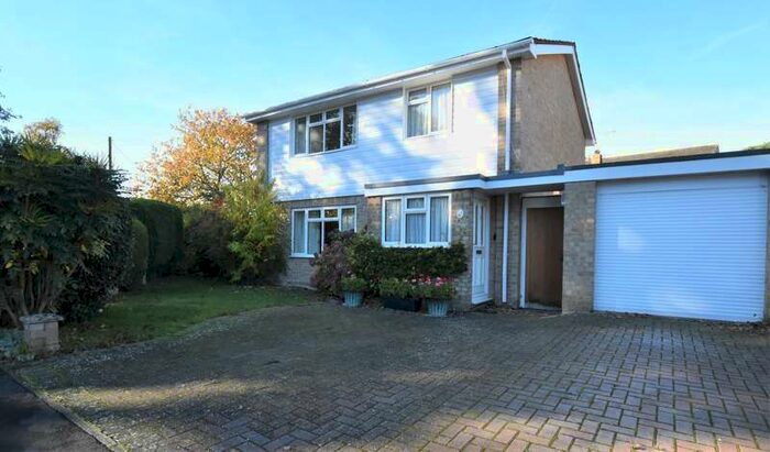 4 Bedroom Detached House To Rent In Goodwood Close, Burghfield Common, Reading, RG7