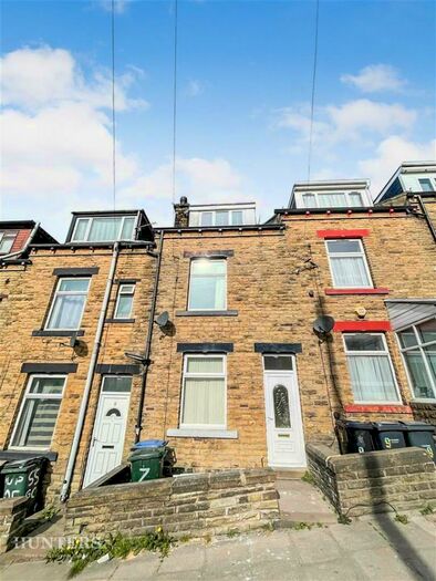 3 Bedroom Terraced House To Rent In Steadman Terrace, Bradford, BD3