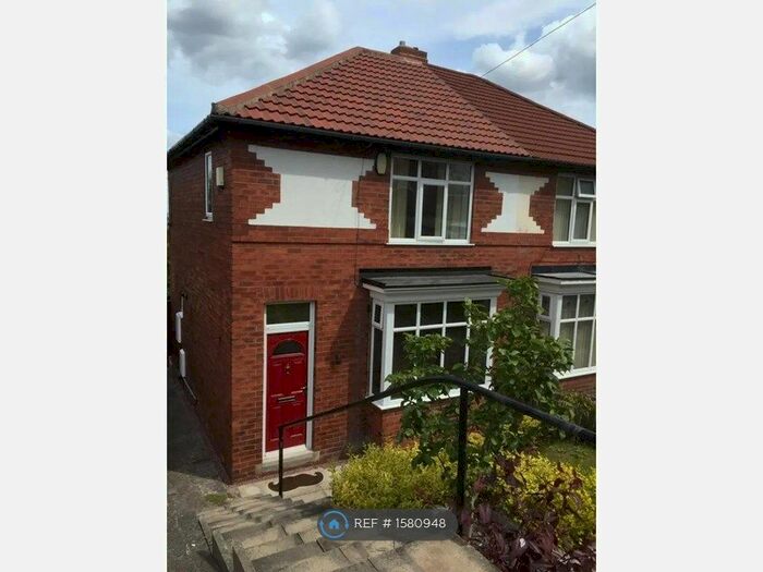 3 Bedroom Semi-Detached House To Rent In Gibbing Greaves Road, Rotherham, S65