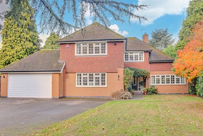 5 Bedroom Detached House For Sale In Holt Drive, Kirby Muxloe, LE9