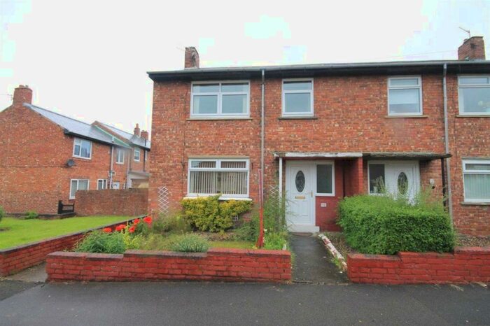 2 Bedroom Semi-Detached House To Rent In Wakenshaw RoadGilesgateDurham, DH1