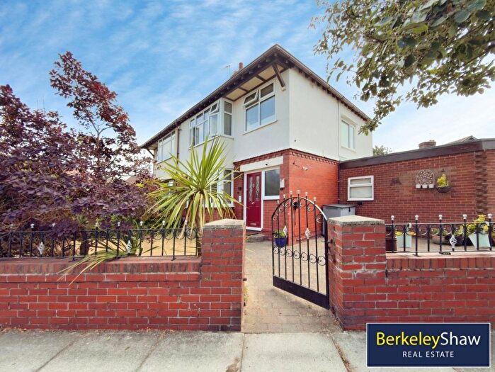 4 Bedroom Semi-Detached House For Sale In Riverslea Road, Liverpool, L23