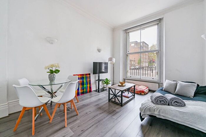 1 Bedroom Flat For Sale In Gloucester Place, Marylebone, London, W1U