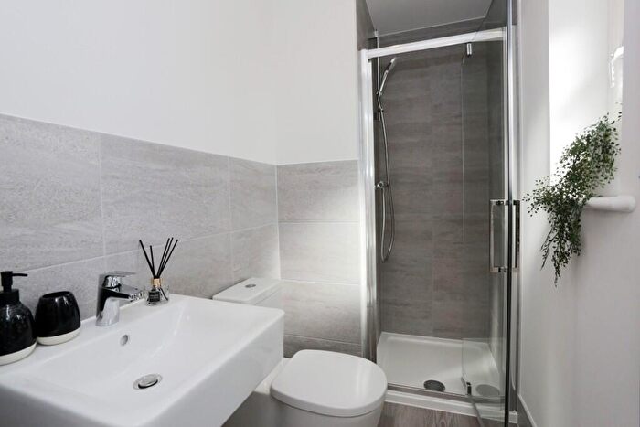 3 Bedroom Detached House For Sale In Park Road, Hellingly, BN27