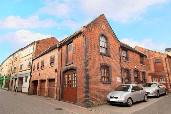 2 Bedroom Flat To Rent In Drury Court, Drury Lane, Rugby, CV21