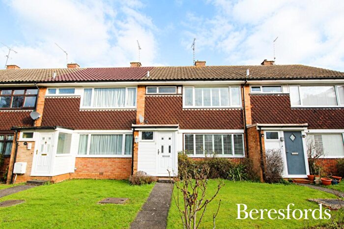 3 Bedroom Terraced House To Rent In The Furlongs, CM4