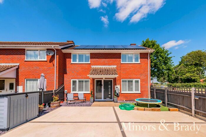 3 Bedroom Terraced House For Sale In Manor Road, Griston, Thetford, IP25