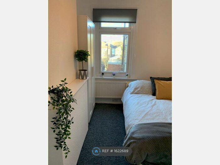 4 Bedroom End Of Terrace House To Rent In Thoday Street, Cambridge, CB1