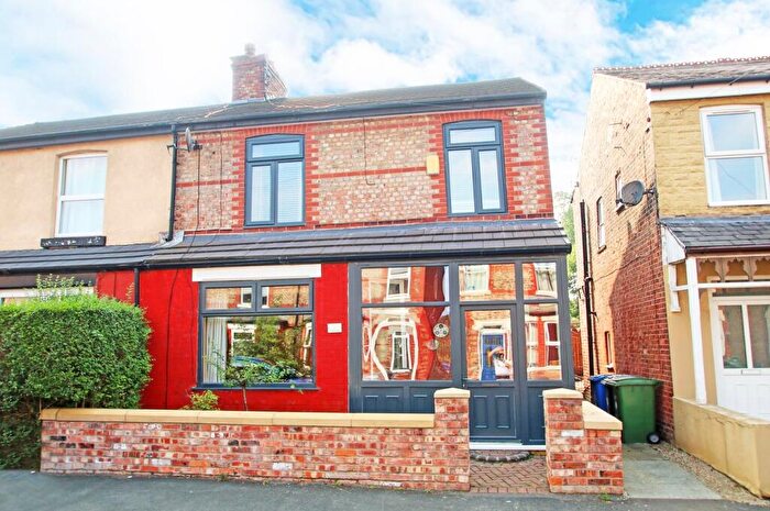 3 Bedroom Semi-Detached House To Rent In Alderley Road, Flixton, Manchester, M41