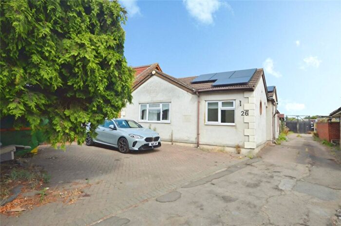 3 Bedroom Bungalow To Rent In Crow Lane, Romford, Essex, RM7