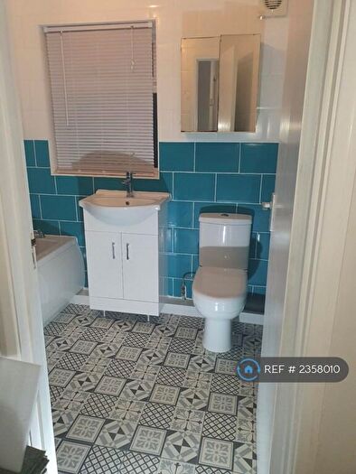 1 Bedroom Flat To Rent In Franklin Court, Reading, RG1