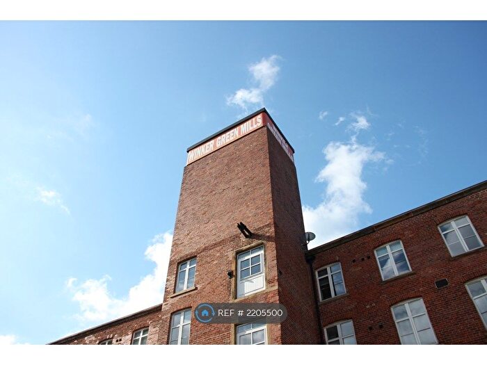 2 Bedroom Flat To Rent In Eyres Mill Side, Leeds, LS12