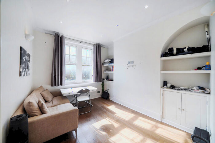 1 Bedroom Flat To Rent In Bell Street, Marylebone, NW1