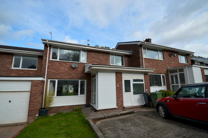 3 Bedroom Terraced House To Rent In Farm Drive, Lakeside, Cardiff, CF23