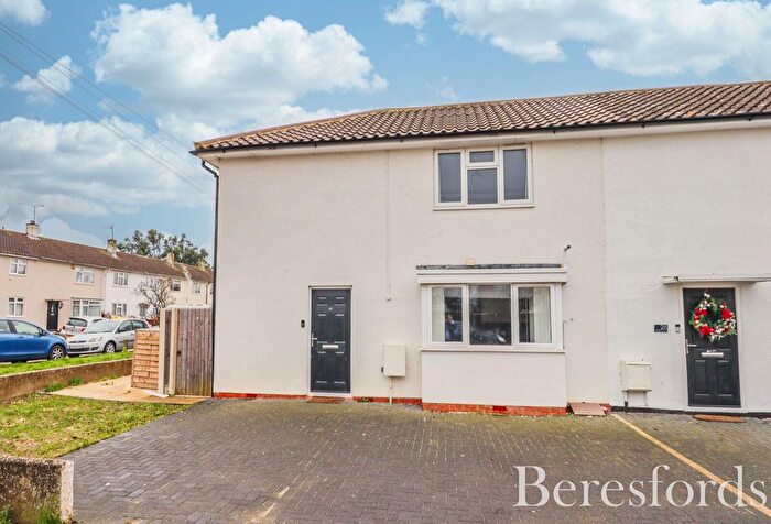 2 Bedroom End Terrace House For Sale In Hainault Grove, Chelmsford, CM1