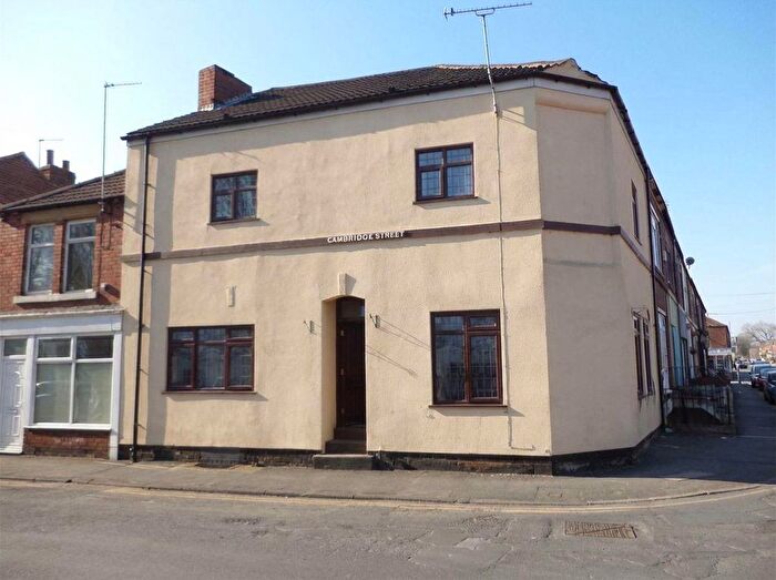 3 Bedroom End Of Terrace House To Rent In Cambridge Street, Castleford, WF10
