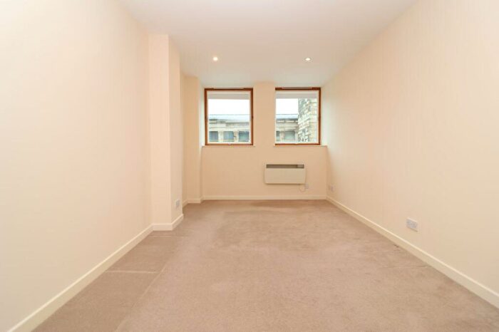 1 Bedroom Flat To Rent In The Pinnacle Bothwell Street, Glasgow, Glasgow City, G2