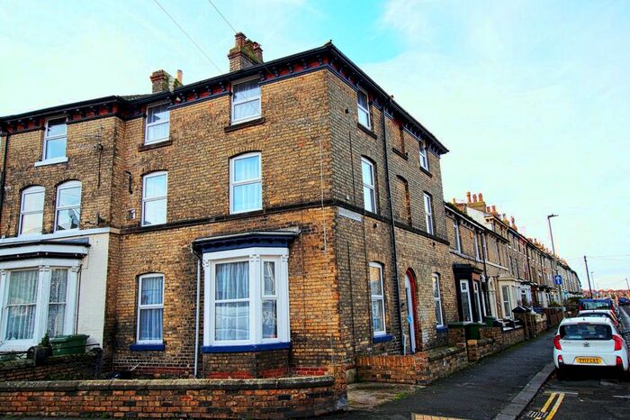 1 Bedroom Flat To Rent In Norwood Street, Scarborough, YO12