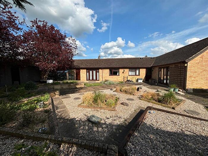5 Bedroom Detached Bungalow For Sale In Main Road, Willisham, IP8