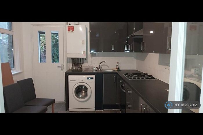 4 Bedroom Terraced House To Rent In Millais Road, London, E11