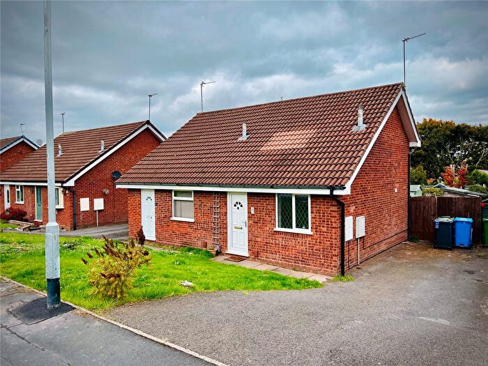 1 Bedroom Bungalow For Sale In Grasmere Avenue, Perton, Wolverhampton, WV6