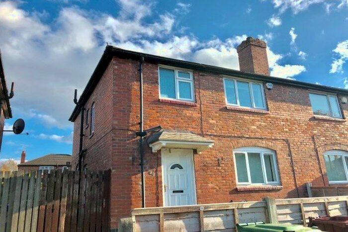 3 Bedroom Property To Rent In Doncaster Avenue, Manchester, M20