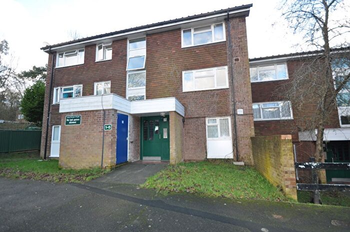 1 Bedroom Flat To Rent In Rushden Close, Upper Norwood, SE19