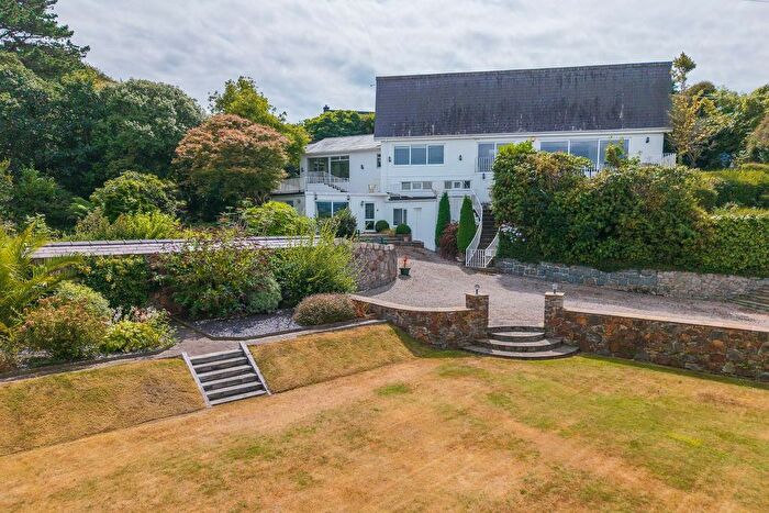 6 Bedroom Detached House For Sale In Bwlchtocyn, Nr Abersoch, LL53