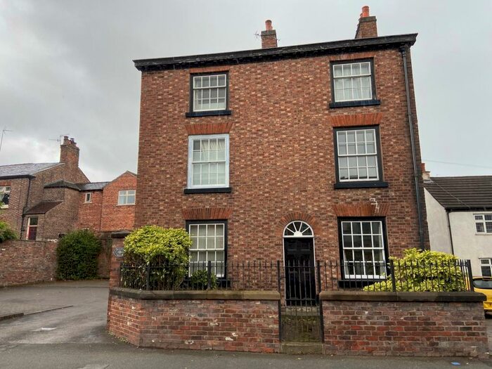 1 Bedroom Flat To Rent In Mill Lane, Macclesfield, SK11