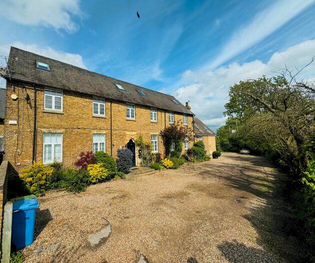 2 Bedroom Apartment To Rent In Apartment, The Old School, Lower Road, Teynham, Sittingbourne, ME9