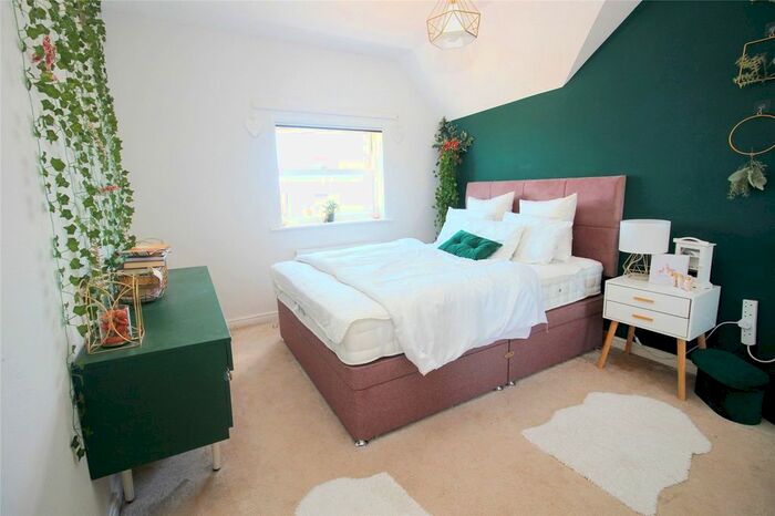 1 Bedroom Flat For Sale In Heddle Road, Andover, Hampshire, SP11