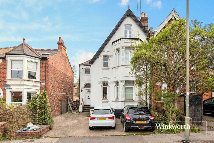 1 Bedroom Flat To Rent In Dollis Road, Finchley, London, N3