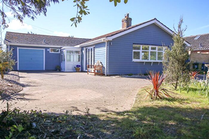 3 Bedroom Detached Bungalow For Sale In Linden Close, Aldeburgh, IP15