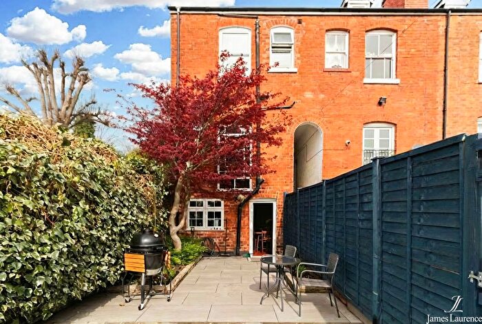 3 Bedroom End Of Terrace House For Sale In Ryland Road, Edgbaston, B15