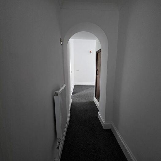 2 Bedroom End Of Terrace House To Rent In Queen Street, Blaengarw, CF32