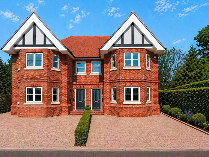 4 Bedroom Semi Detached House For Sale In Brunswick Close, Ruden Way, Epsom, KT17