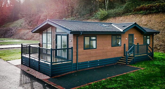 2 Bedroom Lodge For Sale In Half Moon Village, Newton St. Cyres, Exeter, EX5