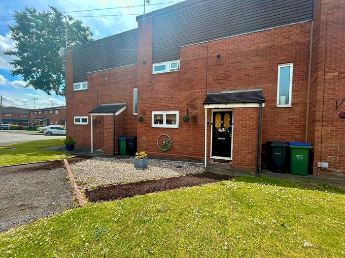 3 Bedroom Property To Rent In Archer Close, Wednesbury, WS10