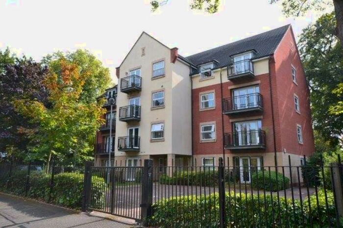 2 Bedroom Flat To Rent In Knighton Park Road, Stoneygate, Leicester, LE2