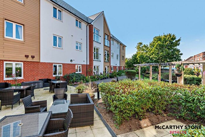 2 Bedroom Apartment For Sale In Sydney Court, Lansdown Road, Sidcup, DA14