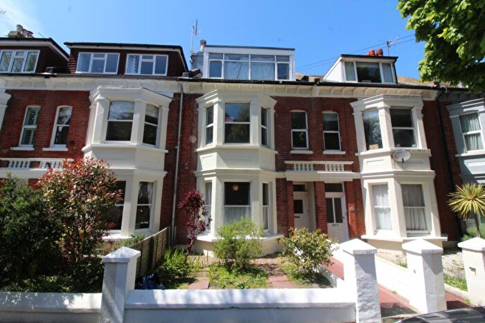 3 Bedroom Maisonette To Rent In Connaught Road, Hove, East Sussex, BN3