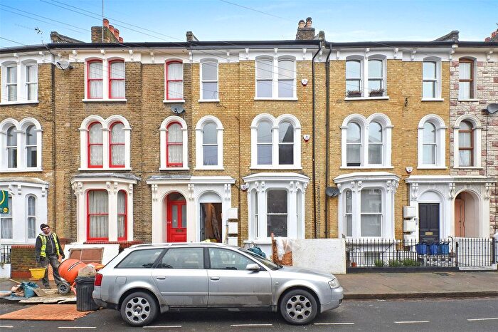 2 Bedroom Flat To Rent In Glenarm Road, Clapton, London, E5
