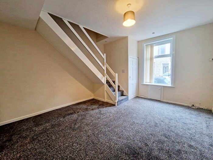 2 Bedroom Terraced House To Rent In Spring Street, BB1