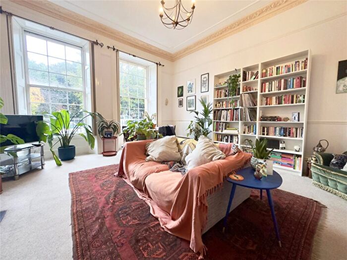 2 Bedroom Apartment To Rent In Clifton Village | Caledonia Place |, BS8