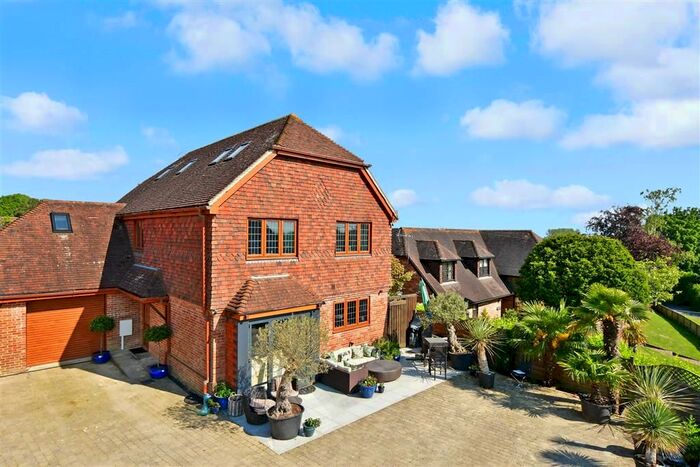 5 Bedroom Detached House For Sale In The Street, Ulcombe, Maidstone, Kent, ME17
