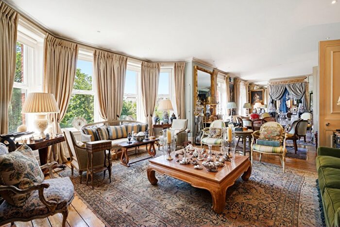 4 Bedroom Flat For Sale In Kensington Mansions, Trebovir Road, London, SW5