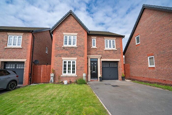4 Bedroom Detached House For Sale In Elm Place, Preston, PR4