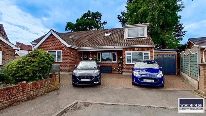 5 Bedroom Detached House For Sale In Sandon Road, Cheshunt, EN8