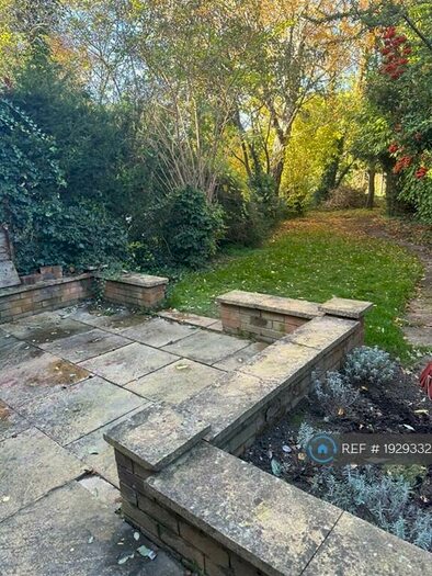 3 Bedroom Semi-Detached House To Rent In Queen Edith's Way, Cambridge, CB1